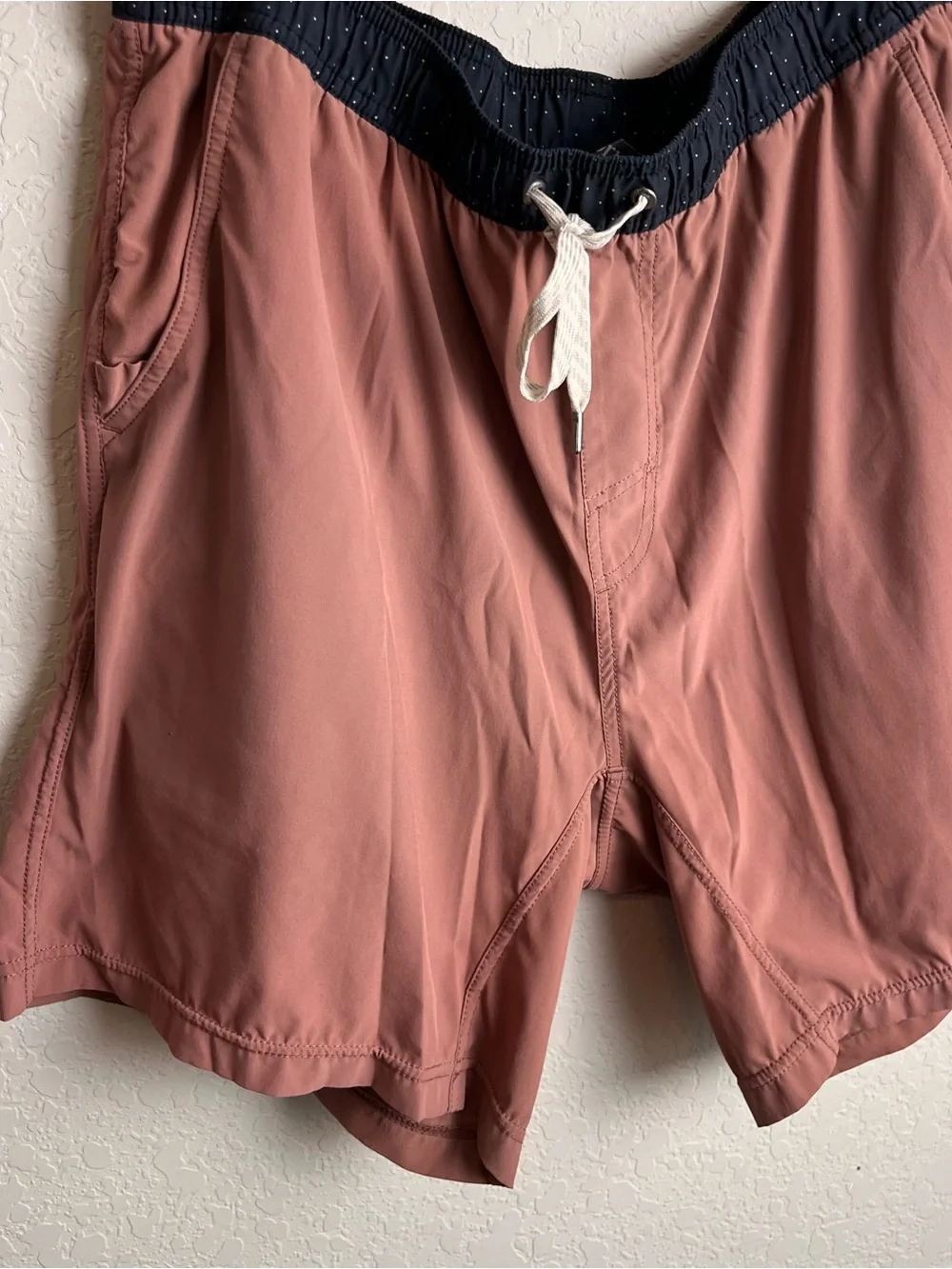 Vuori Men’s Lined Drawstring Kore Short XXL Red Clay Swim Trunks Board Shorts